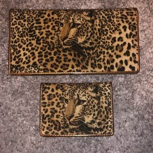 Lee Sands Wallet, ID with card holder